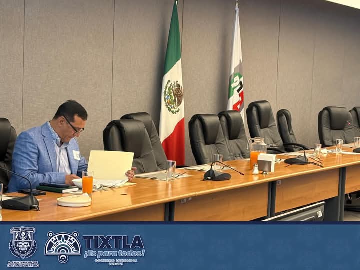 FB_IMG_1733245644757 Gestiona Alcalde de Tixtla, apoyo a afectados por temporada de lluvias: