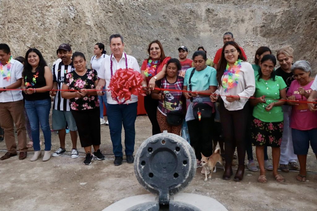 1.-1-1024x683 Inauguran ampliación de red de drenaje sanitario en colonia Buena Vista, Eduardo Neri
